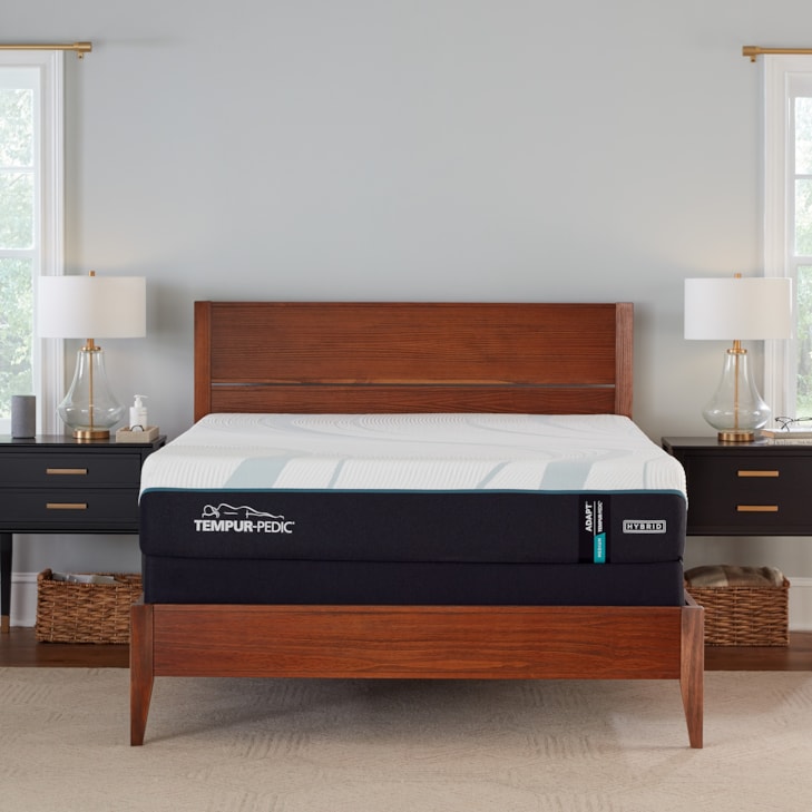 Tempur-Pedic® TEMPUR-Adapt® 2.0 Medium Hybrid TEMPUR-Adapt® Medium Hybrid Queen