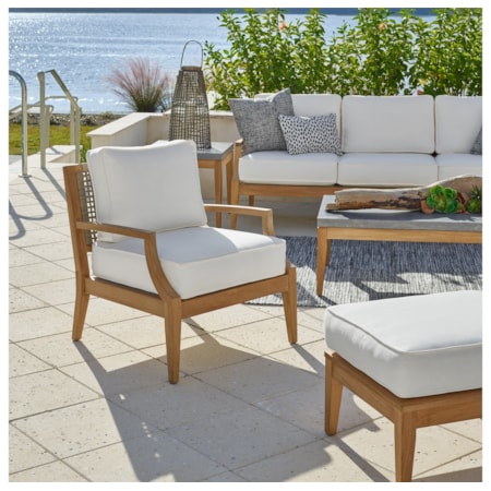 Outdoor Lounge Chair