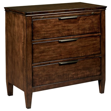 Elise Bachelor's Chest