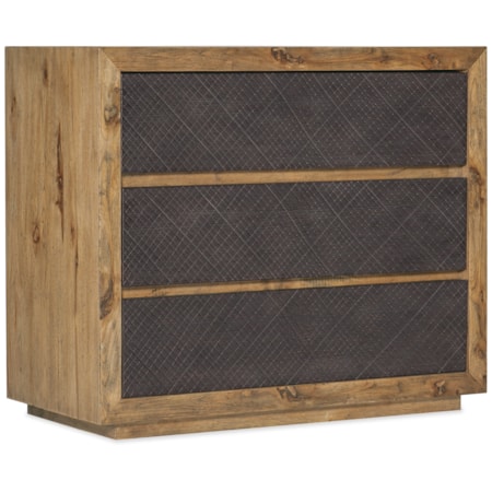 Bachelors Chest with USB port