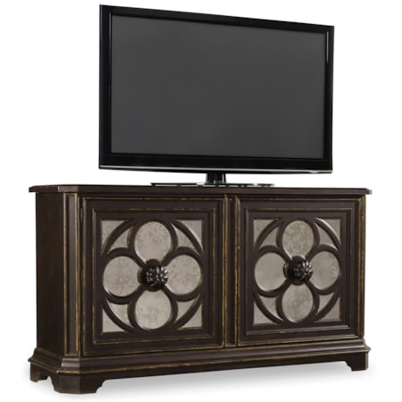 Large Quatrefoil Chest