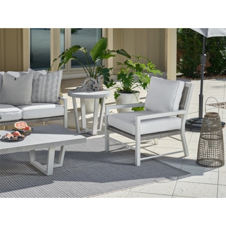 Outdoor Lounge Chair